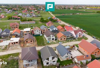 Casă cu 5 camere cu Teren 250 Mp în Central - 18
