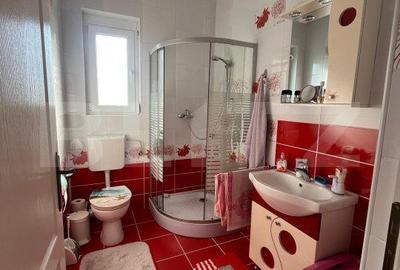 Casă cu 5 camere decomandat cu Teren 4400 Mp în Nușeni - 2