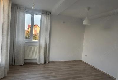 Casă cu Teren 250 Mp în Găneasa - 5