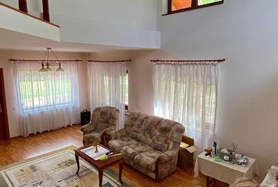 Casă cu 4 camere în Teiușu - 11