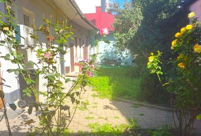 Casa de vânzare, ultracentral - 2