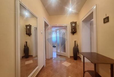 Vila moderna cu gradina frumoasa, in zona Trei Stejari - 17