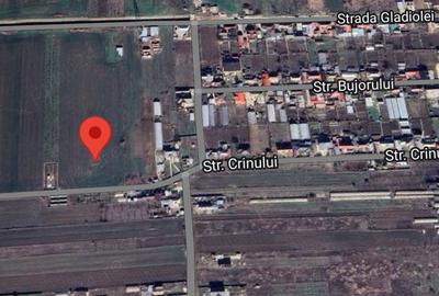 Teren de 4000 mp, în Central