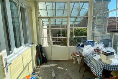 Casă cu 3 camere cu Canalizare în Fratelia - 1