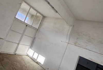 Spațiu comercial, în Central - 4