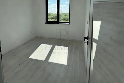 Duplex cu 5 camere cu Canalizare în Mehala - 4