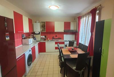 Casă cu 3 camere cu Teren 560 Mp în Zimandu Nou - 1