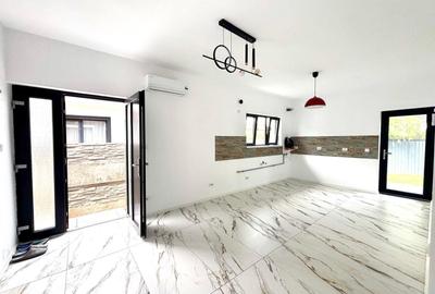 Super pret - Casa individuala cu 4 camere - Sanmihaiu Roman - 1