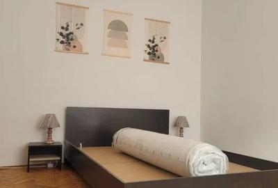 Apartament cu 2 camere semidecomandat, mobilat în Titan