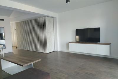 Casă cu 4 camere cu Teren 300 Mp în Central - 2