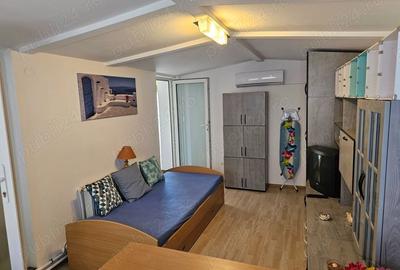 Garsonieră decomandată în Apărătorii Patriei - 2