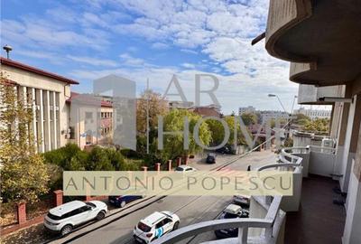 Apartament 2 camere, prima , Ploiesti, zona centrala - 2