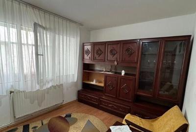 Vand apartament cu 2 camere parter - 6