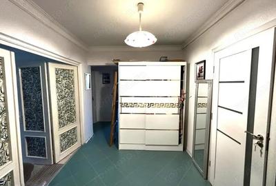 Apartament 2 camere+boxa de vanzare, etaj 2, str. Cornisa, Bacau - 1