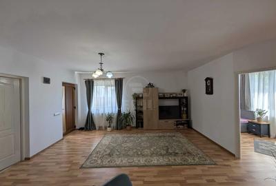 Casă tip duplex de vânzare în Gilău – zonă centrală, comision 0%