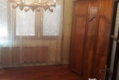 Casă cu 4 camere cu Teren 630 Mp în Central - 16