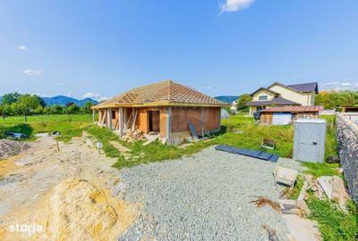 Casă cu 4 camere în Ocoliș - 15