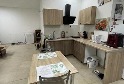 Spatiu Comercial / Birouri | Finisat | Loc de parcare inclus | Str. Marginii - 3