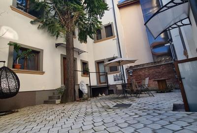 Casă individuală cu 18 camere cu Canalizare în Calea Călărașilor - 2