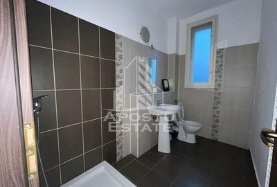 Casa individuala, cu 3 camere, 2 fronturi, teren 652, zona Olimpia - 7