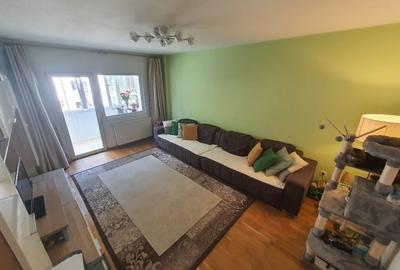Apartament cu 3 camere decomandat, mobilat în Central - 2