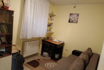 Apartament cu 3 camere semidecomandat în Ady Endre - 8