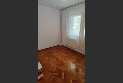 Apartament 3 camere Complex Mare Nord - 10