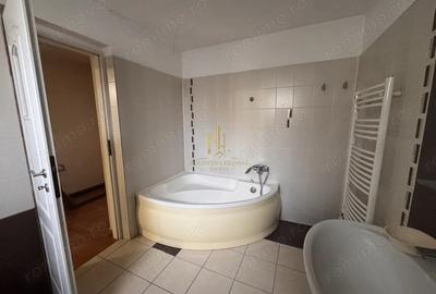 Casă cu 3 camere cu Teren 337 Mp în Central - 8