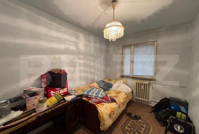 Apartament semidecomandat, 3 camere, zona Niela-Craiovi?a N