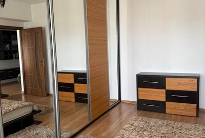 Piata Sudului-strada Cercetatorilor- 2 camere+loc de parcare+boxa - 10