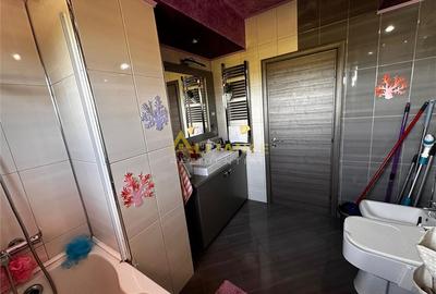 Apartament cu 3 camere decomandat, mobilat în Metalurgiei - 6