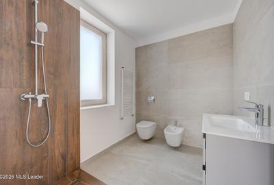 Casă cu 4 camere cu Teren 256 Mp în Corbeanca - 14