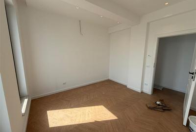 Casă individuală cu 4 camere cu Canalizare în Nord - 22