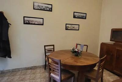Vand apartament doua camere in Palatul Stern