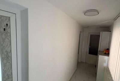 Casă cu 4 camere cu Teren 180 Mp în Palazu Mare - 3