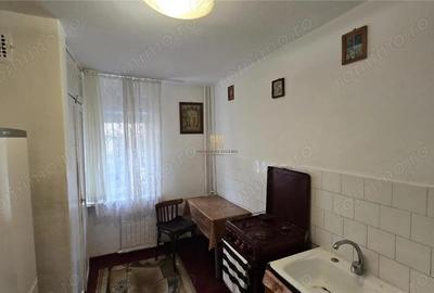 Apartament 3 camere Cartier Zamca De Inchiriat 0727817187 - 13