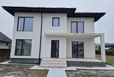 Casă cu 4 camere cu Teren 735 Mp în Miroslava - 3