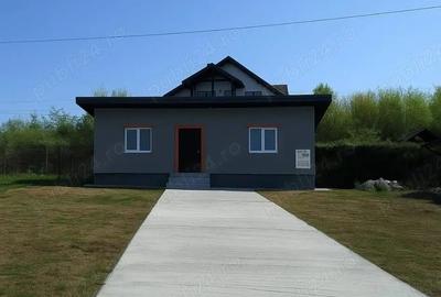 Casă cu 3 camere cu Teren 450 Mp în Central - 9