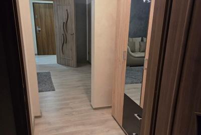 Inchiriez apartament cu 2 camere in Deva, ultracentral, Piata, et 2 - 5