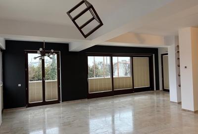 Apartament cu 5 camere decomandat, mobilat în Grădina Icoanei - 3