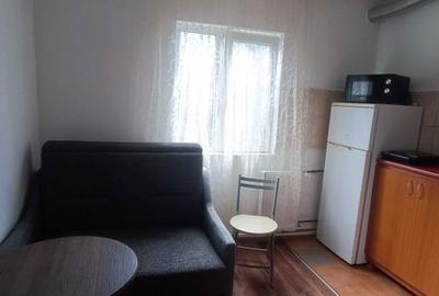 Garsonieră nedecomandată în Salca - 1