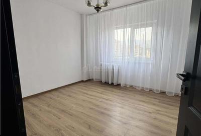Apartament cu 2 camere decomandat în Decebal - 6