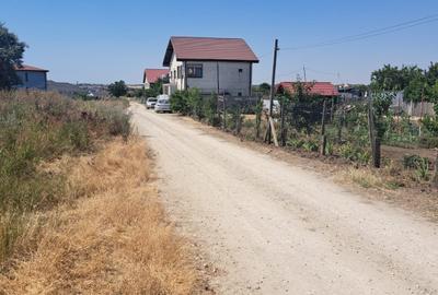 Teren linga strada Ciresilor - 6