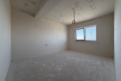 Duplex cu 4 camere cu Teren 312 Mp în Săcălaz - 10