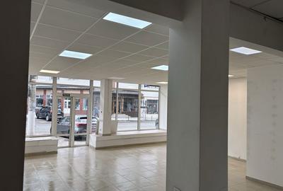 Spațiu comercial, de 60 mp, în Central - 2