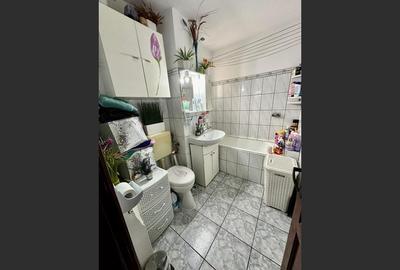 Apartament 2 camere, decomandat, zonă Torontal - 51 mp +3.52 mp balcon - 6