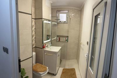 Apartament cu 3 camere în Central - 11