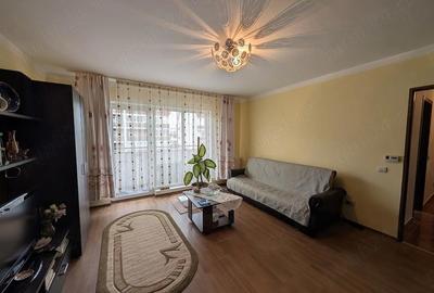 Garsonieră decomandată în Florești - 11