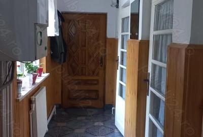 Casă cu 3 camere în Central - 3