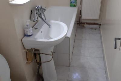 Apartamemt 2 camere Targu Jiu zona Olari - 1